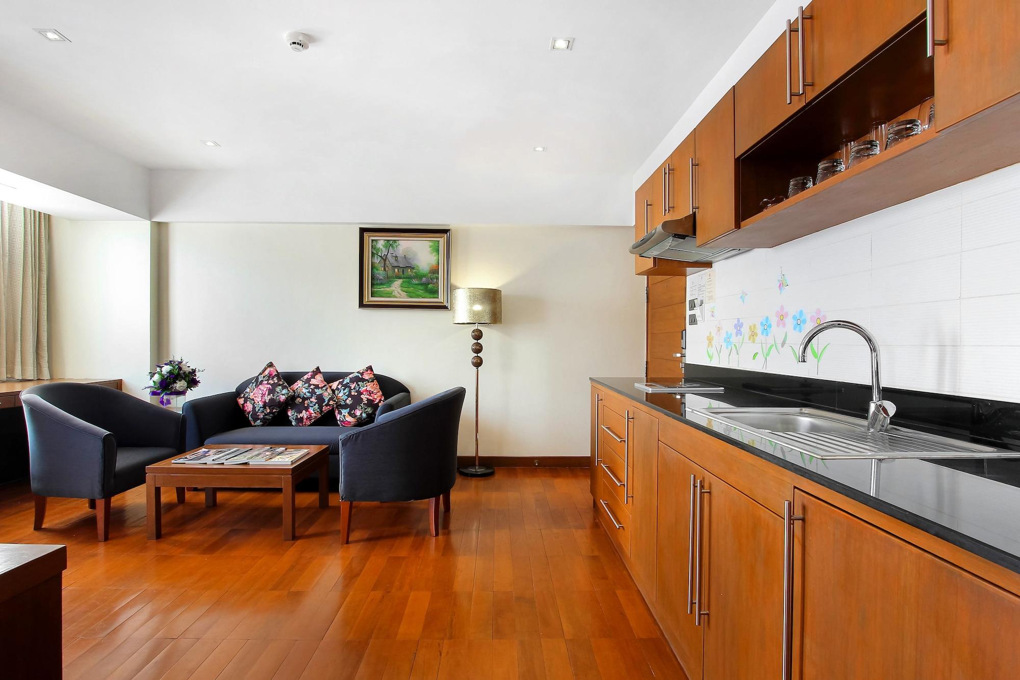 Bally Suite Sukhumvit Μπανγκόκ Εξωτερικό φωτογραφία