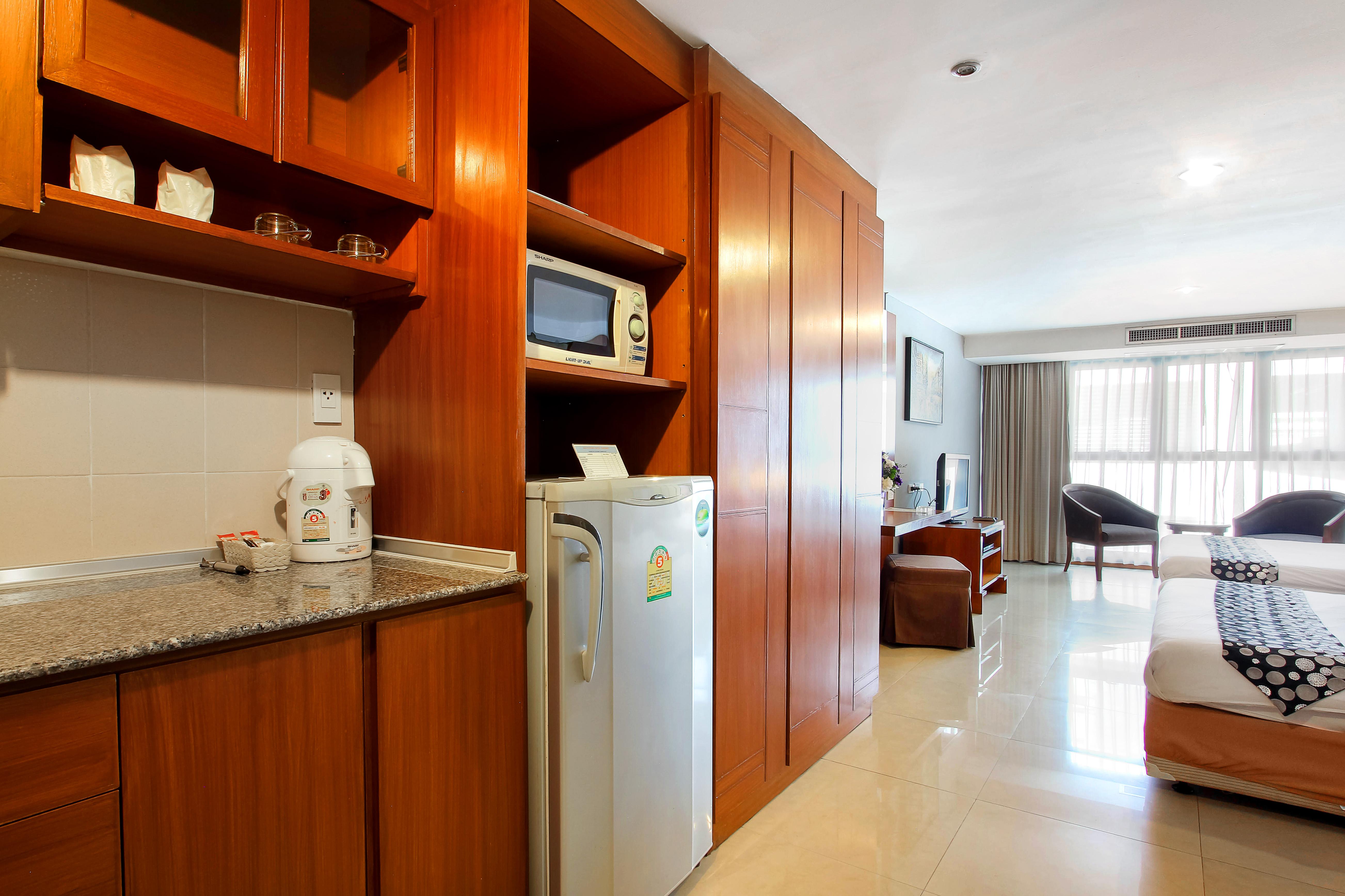Bally Suite Sukhumvit Μπανγκόκ Εξωτερικό φωτογραφία