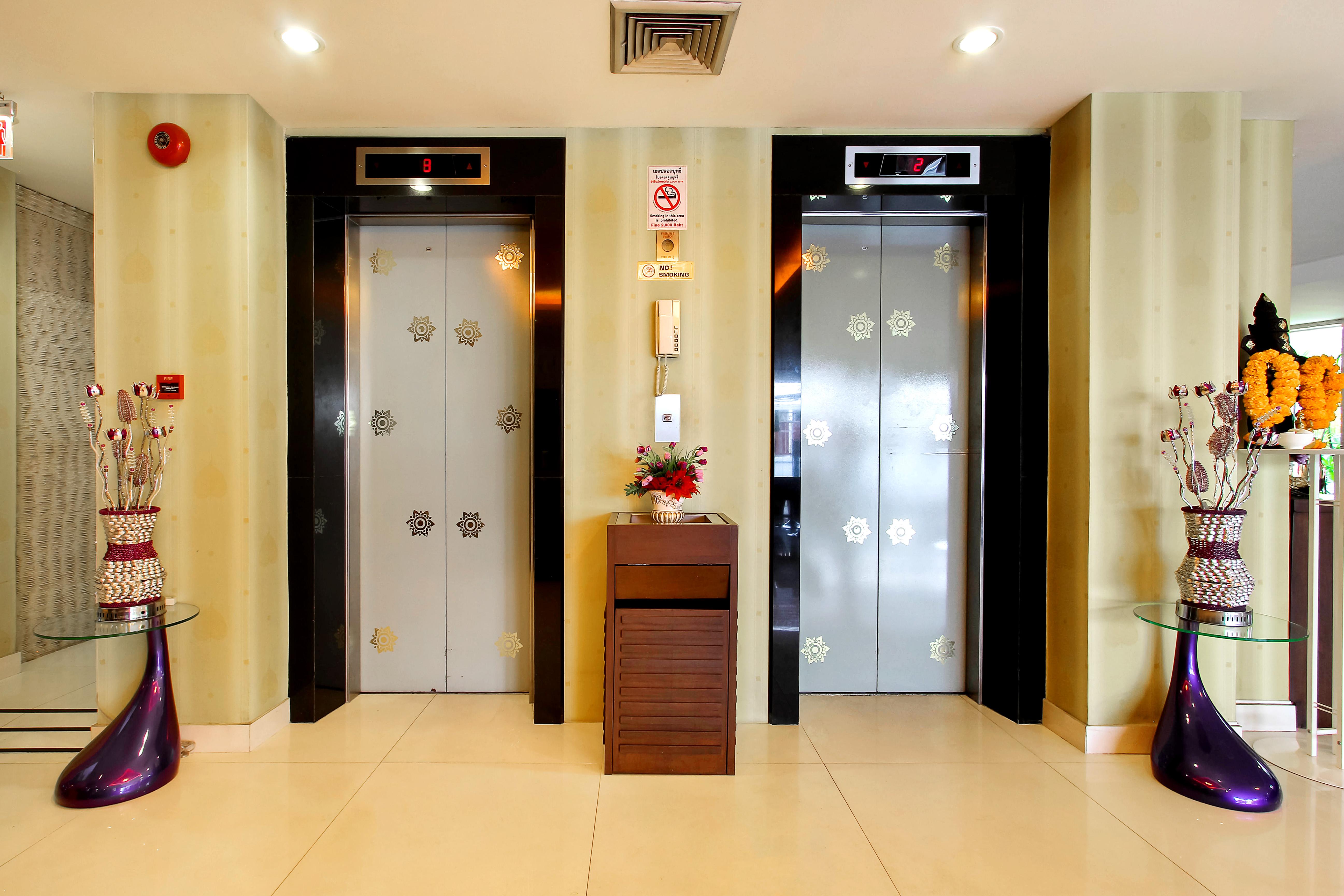 Bally Suite Sukhumvit Μπανγκόκ Εξωτερικό φωτογραφία