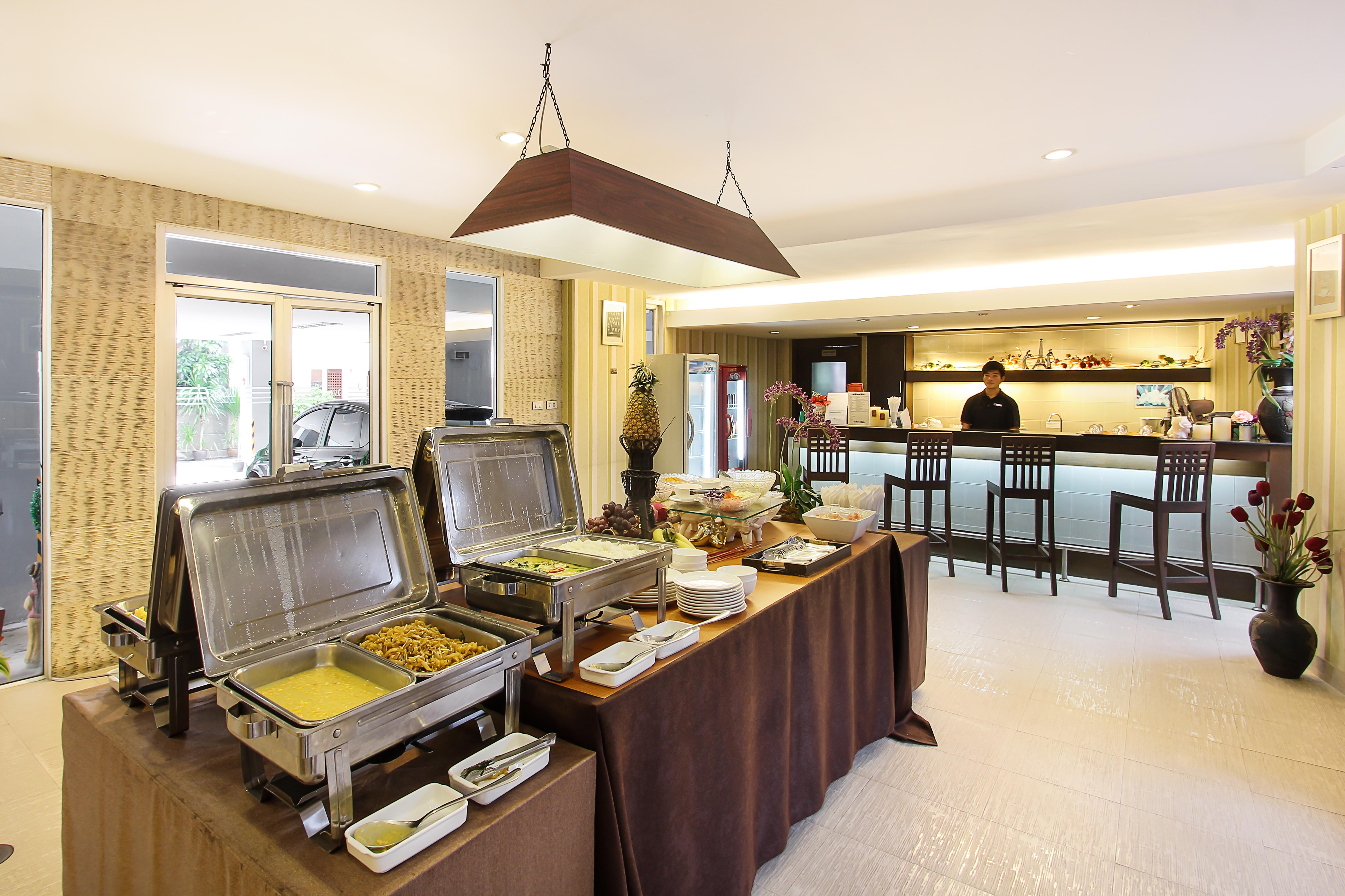 Bally Suite Sukhumvit Μπανγκόκ Εξωτερικό φωτογραφία