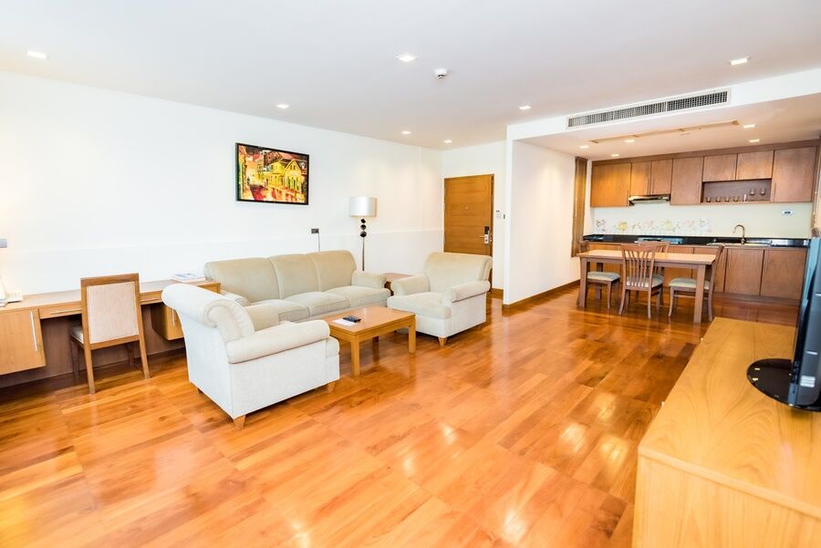 Bally Suite Sukhumvit Μπανγκόκ Εξωτερικό φωτογραφία